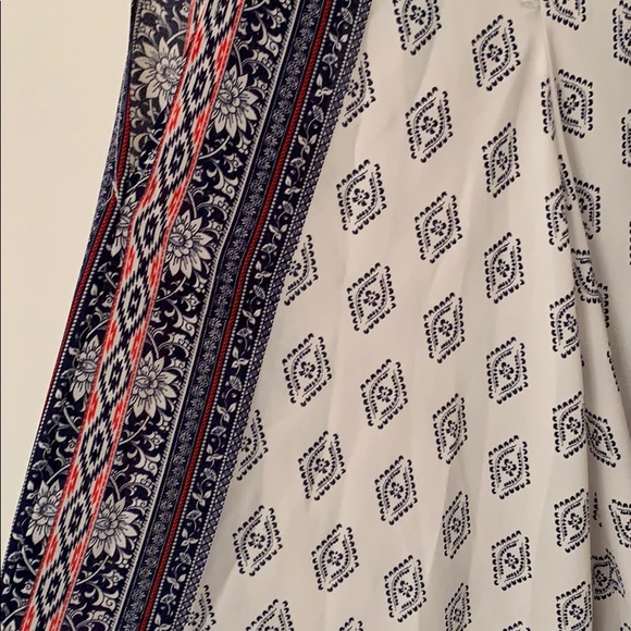 Maurices White, Blue & Red Handkerchief Hem Tunic Tank - Small - Picture 14 of 16